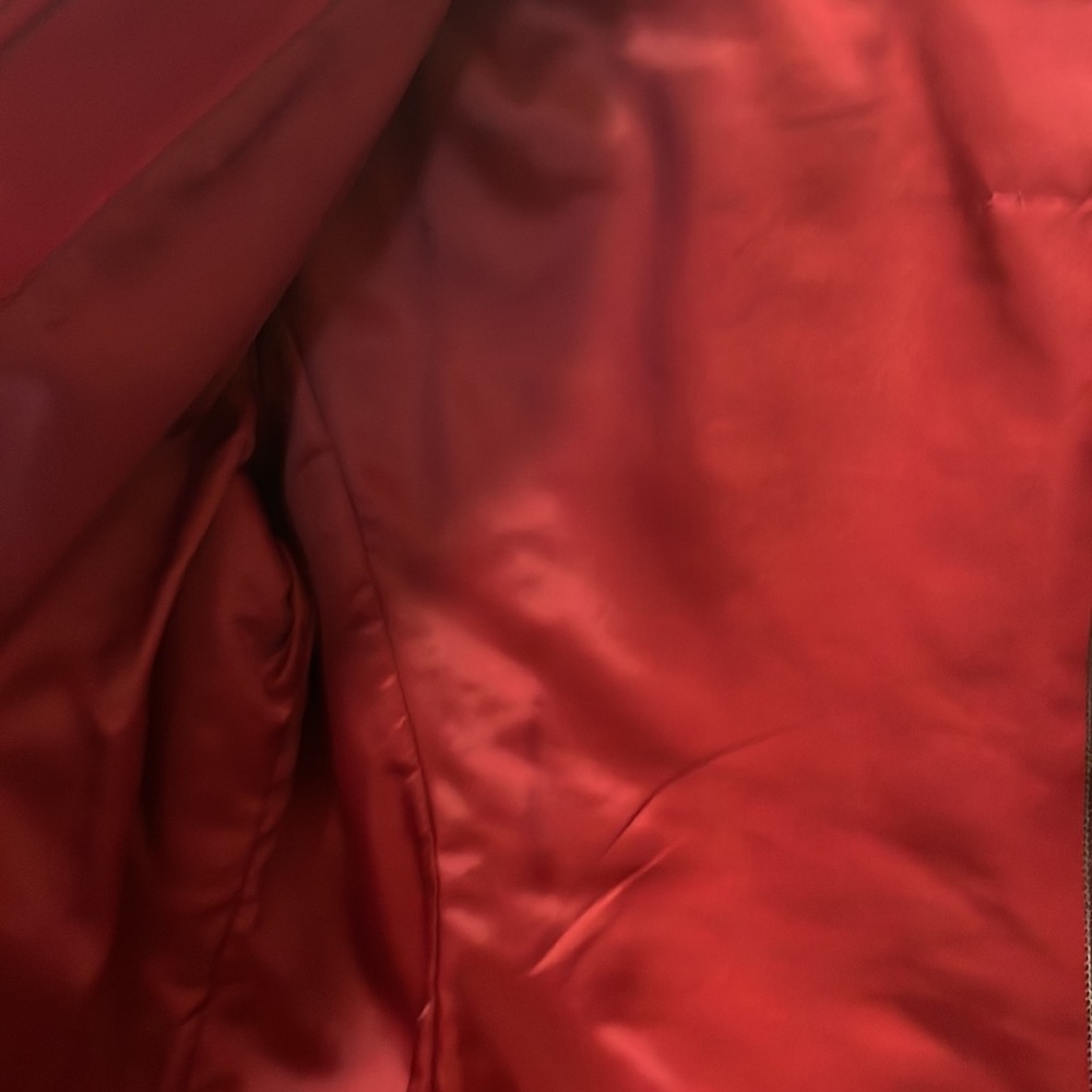 Red leather jacket - Picture 6 of 6